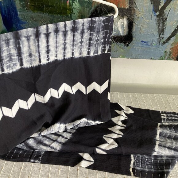 ARTISNAL Wide Scarf Hand Dyed Tribal Geometric Design Black Crepe Silk - Picture 1 of 12
